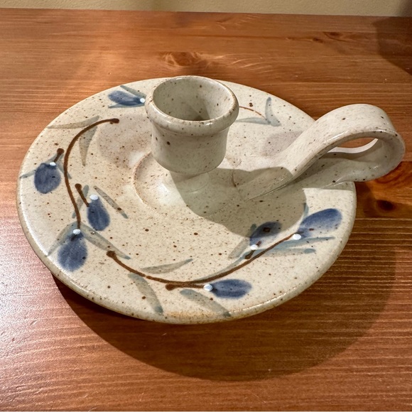 Great Bay Pottery One Finger Taper Candle Holder - Picture 1 of 4